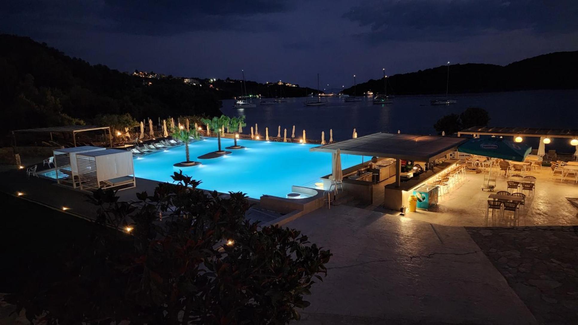 Sivota Gold Aparthotel ภายนอก รูปภาพ